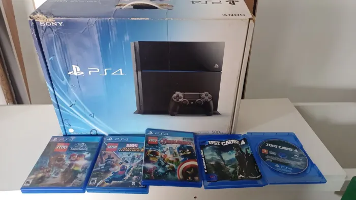 Playstation 4
