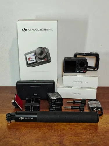 DJI action 5 pro adventure combo novinha