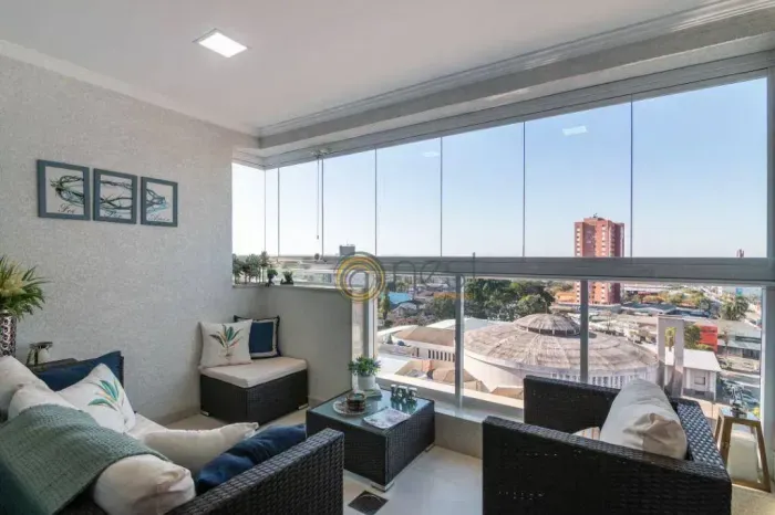 Apartamento com 3 dormitórios para alugar, 106 m² por R$ 7.850,00/mês - Cabral - Curitiba/