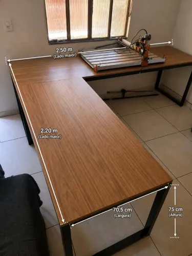 Mesa em L