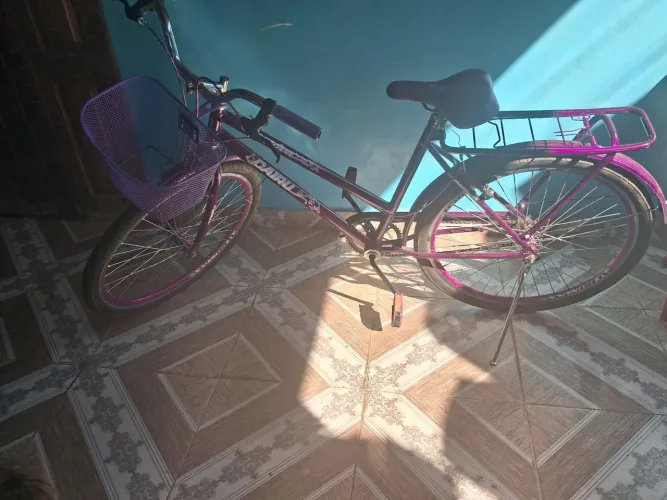 Bicicleta com apenas 2 meses de uso
