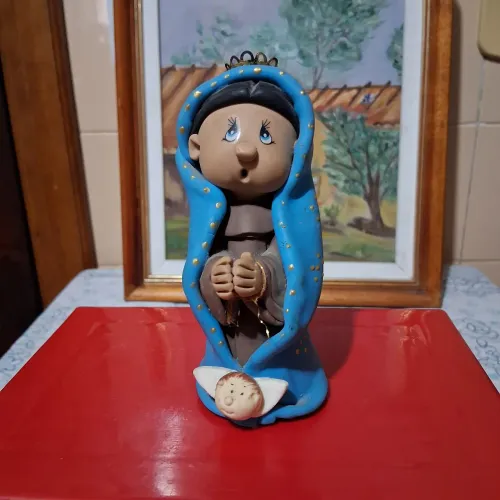Estatueta São Francisco de Assis com manto e coroa...