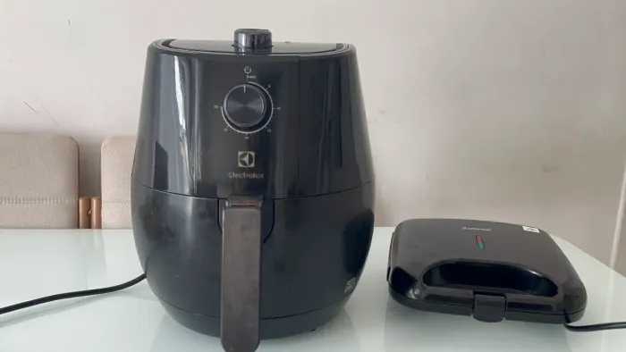 Air fryer e sanduicheira- USADAS E FUNCIONANDO