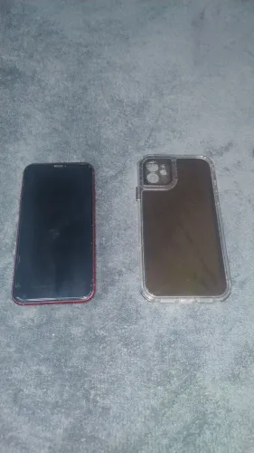 iPhone 11(128gb) vermelho