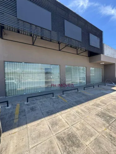 Sala e Loja disponíveis para locação no Bairro do Farol - 30m²