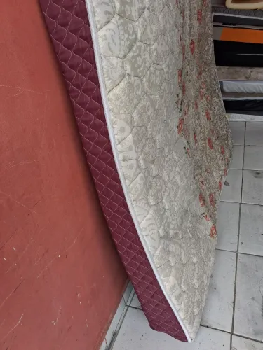 Colchão de casal de espuma