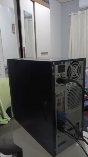 Computador Desktop Intel Core 2 Duo E7500 - Ideal para Estudos, Trabalho e Uso Diário