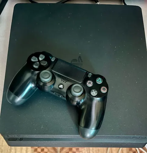 PS4 1TB Completo + 2 Jogos