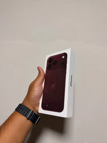 iPhone 18 Pro Max 256GB - Bordô