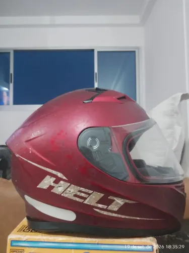 Capacete Helt Vermelho