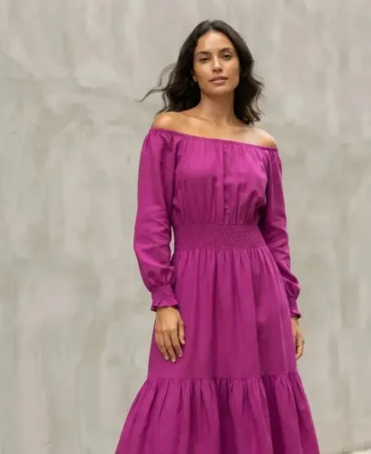 Vestido Longo Fucsia Em Viscose. Tamanho 42 (Usado)