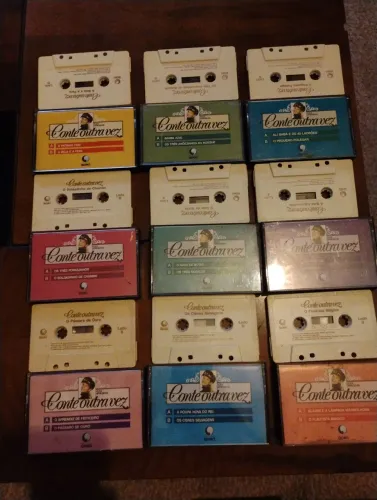 Fitas K7 Xuxa, conte outra vez.