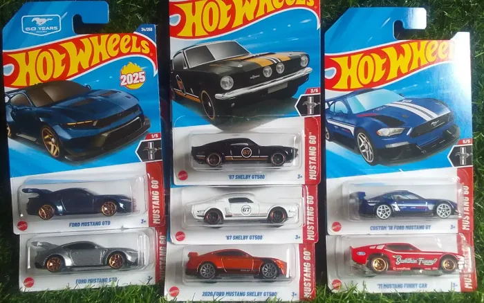 Hotwheels Mustang 60 anos Set Completo.