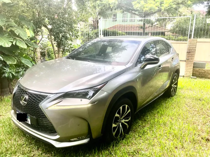 Lexus NX-200T F-sport 2.0 16V 238cv Aut. 2016