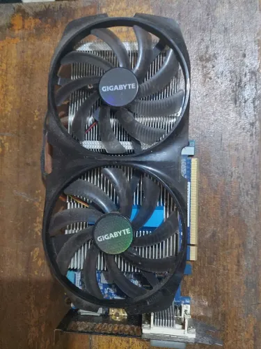 Placa de vídeo GTX 650ti Boost 1gb gddr5 Gigabyte com defeito