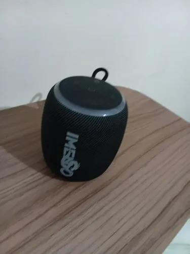 Caixa de Som Bluetooth Portátil Imesso - Ótimo Estado