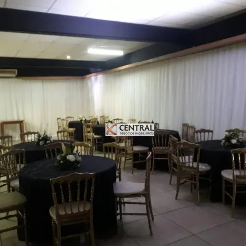 Prédio à venda por R$ 2.000.000,00 - Acupe de Brotas - Salvador/BA