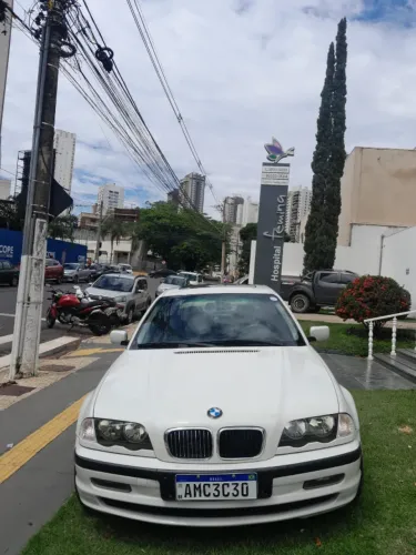 BMW 323I 2.5 24V 1999