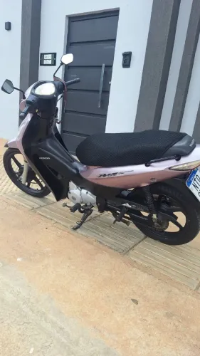 MOTO HONDA BIZ 125 ES - ANO 2010 - IPVA 2026 PAGO