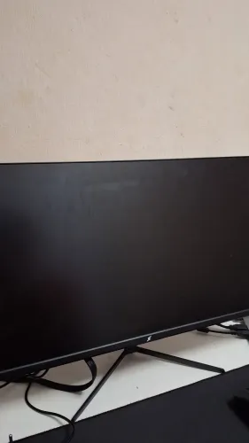 Monitor Gamer SuperFrame 240Hz