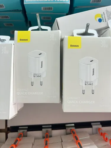 Carregador Baseus Turbo Gan5 Usb-c Para Iphone E Android
