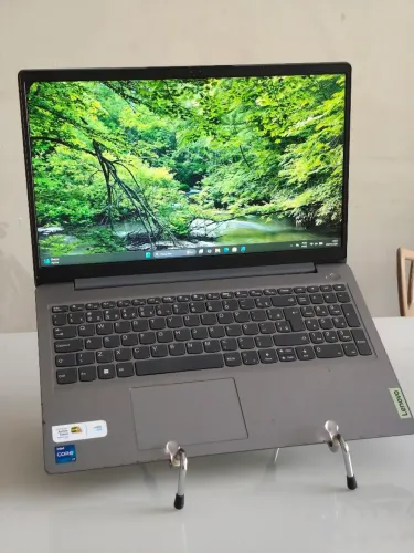 Notebook i7 1165g7 | 8gb | SSD NVM E