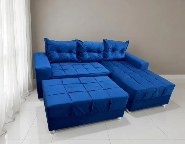SOFÁ CHAISE 3 LUGARES COM PUFF DE BRINDE PRONTA ENTREGA 