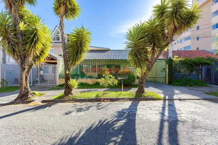 Casa 3 quartos sendo 1 suíte 4 vagas à venda no bairro Vila Izabel