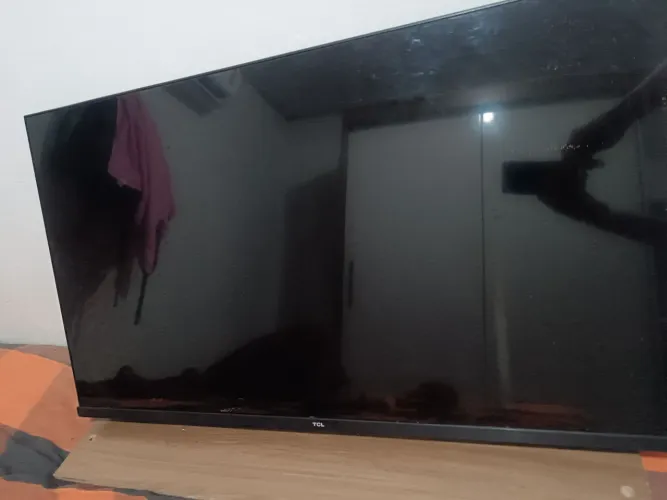 Tv TCL 40 Polegadas c/ Defeito