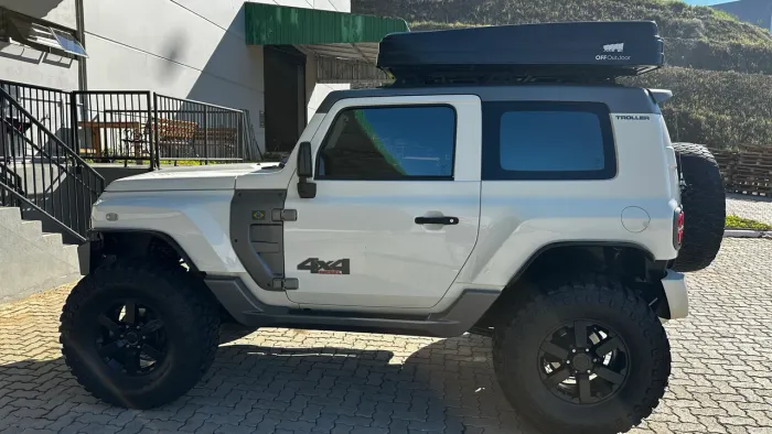 Troller T-4 4X4 3.2 20V TDI Cap. Rígida Diesel 2017