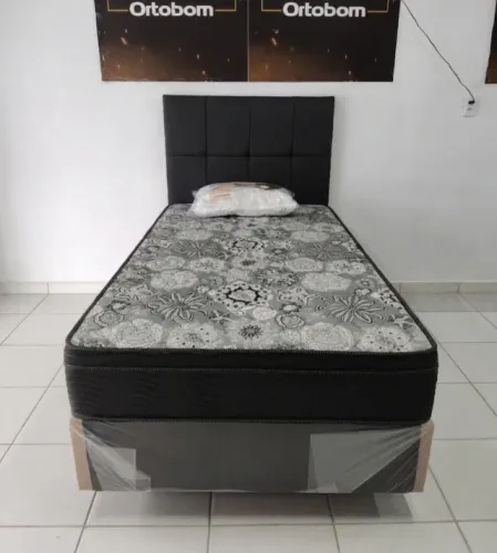 colchão solteiro de molas ortobom , brinde 1 travesseiro.