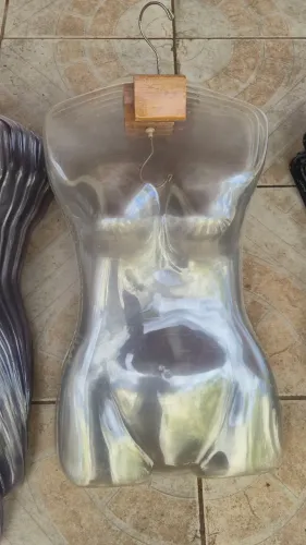 68 Cabides silhueta