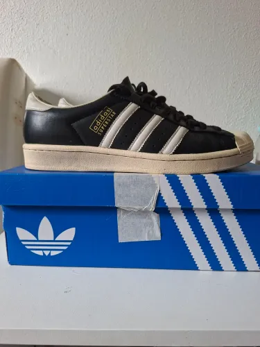 Tênis Adidas superstar Tam 40