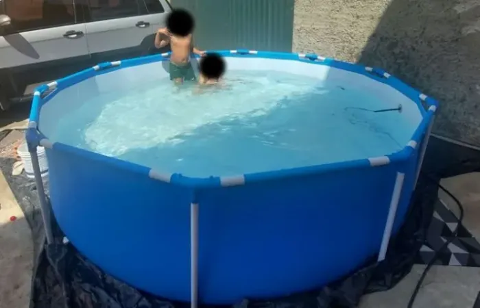 Vendo Piscina de 5 Mil Litros + Bomba + Kit Limpeza