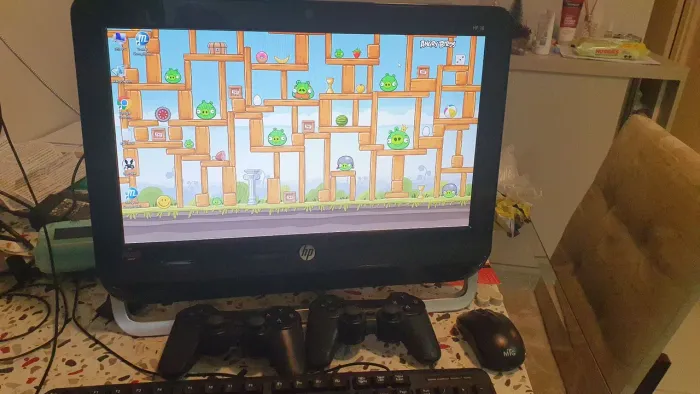 Computador All in one Hp 18 1200 br gamer completo com jogos e controles