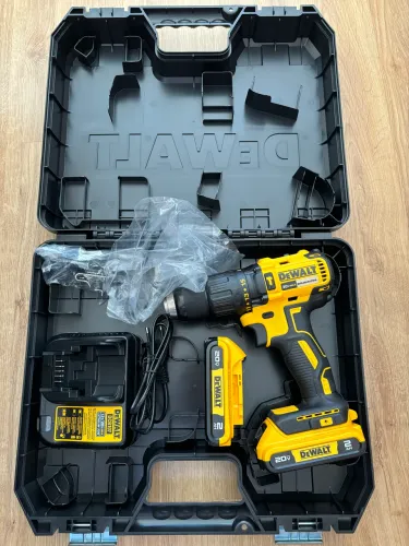 Parafusadeira Dewalt DCD7781