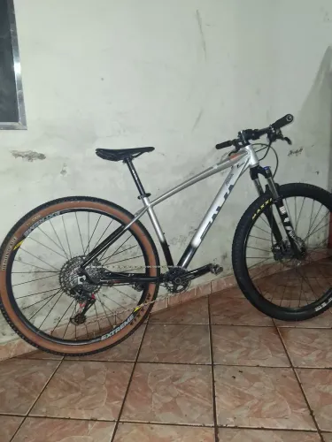 Vendo bike rava rakan 29 12v sram.