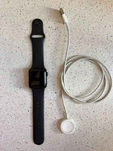 Apple Watch - Series 3 - 38mm