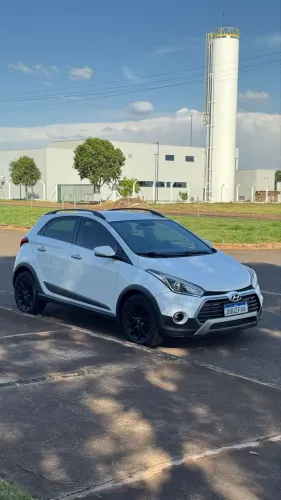 Hyundai HB20X Premium 1.6 Flex 16V Aut. 2016