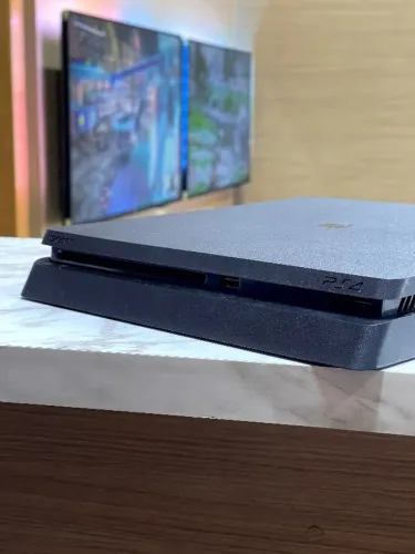 PlayStation 4 | 1Tb | Slim | Seminovo