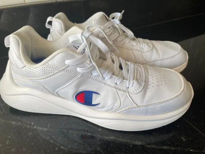 Tênis champion masculino semi novo N42