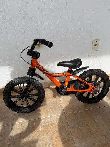 Bicicleta Aro 14 B?Twin