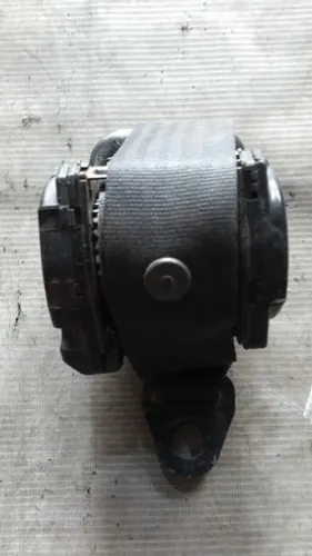 Cinto de segurança dianteiro Fiat Palio, lado direito.