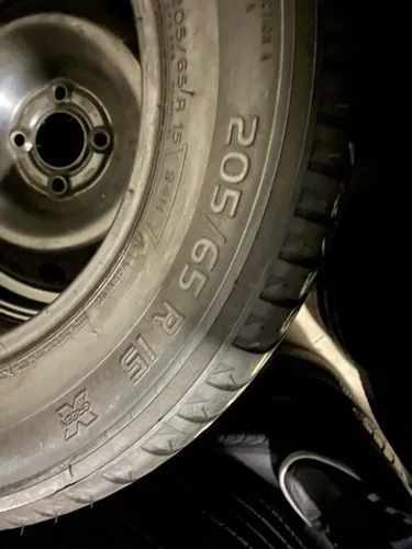Pneu 205/65/15 Michelin Energy Saver novo unidade valor mínimo