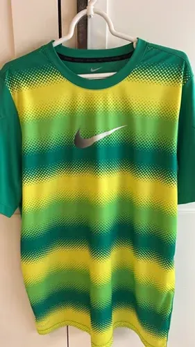 Camisa Nyke modelo especial Brasil TAM G
