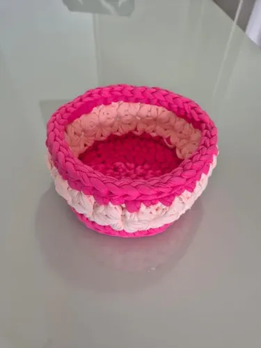 Cestinho multiuso em crochê 