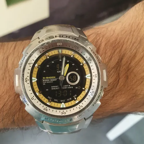 Relógio Casio G-Shock G-740d usado raridade
