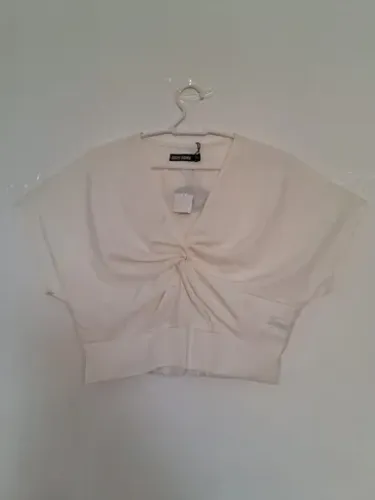 blusa branca marca boby blues