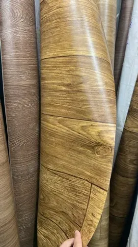 Piso vinílico em manta rolo 