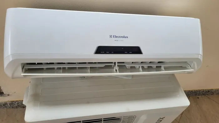 Ar Condicionado Split Electrolux 12000Btus on off Eco Turbo +Higienizado+Tubos Cobre